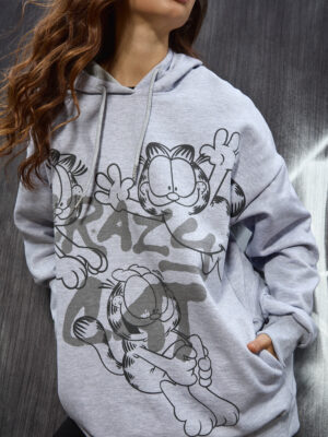 POLERA OVER MOOD GARFIELD - PLOMO - Imagen 3